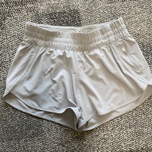 Lululemon tracker shorts size 8